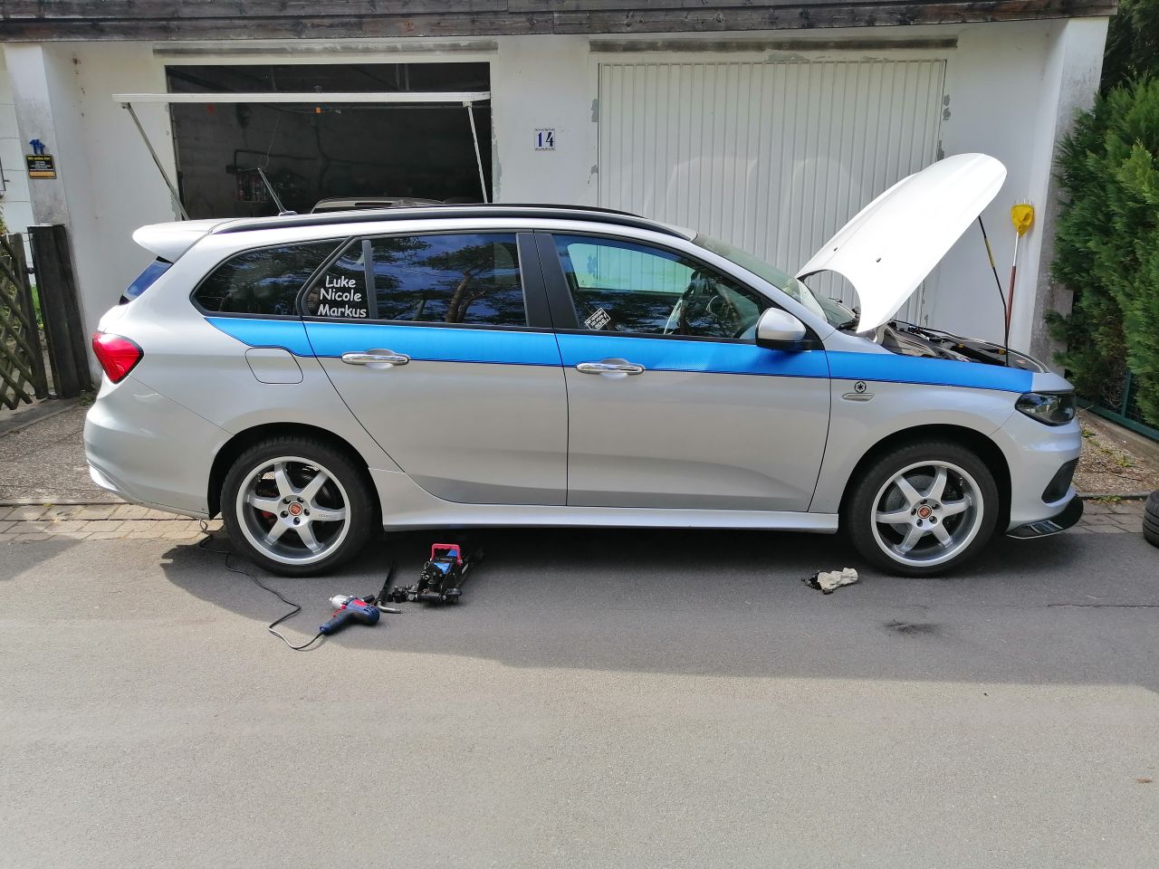 Neue Bremsen und Testmontage der Räder