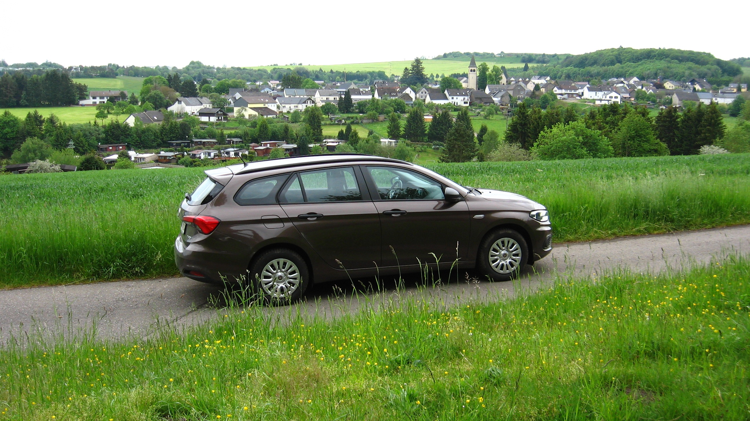 Grauer Fronleichnamstag im Westen