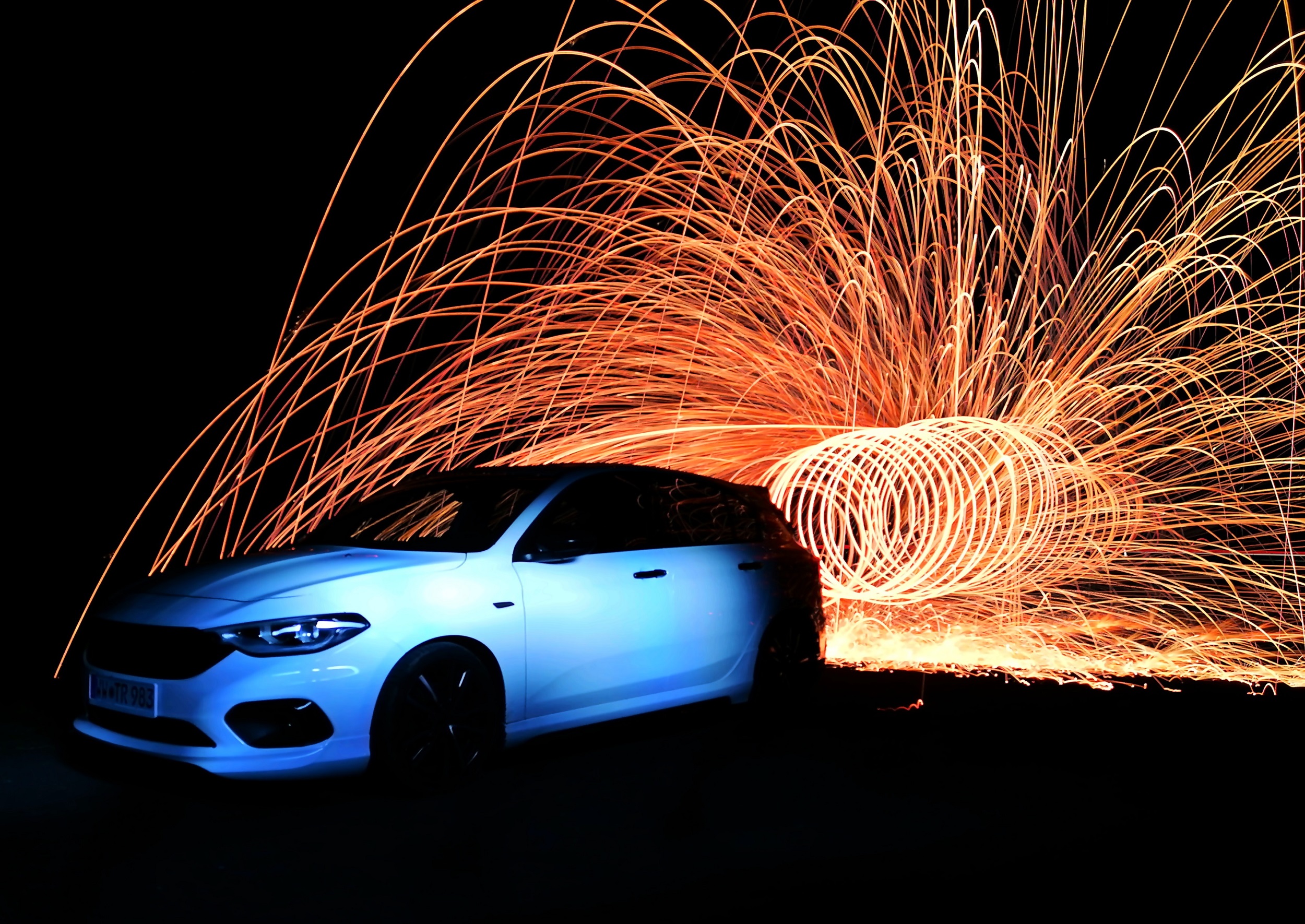 Gestern Abend mal schnell ein paar Probe-Testaufnahmen gemacht für kommende Nachtshootings.