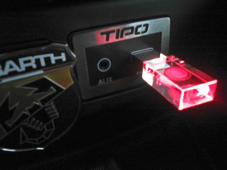 Ein klein bisschen Feintuning muss sein.....oder auch Bling Bling :D