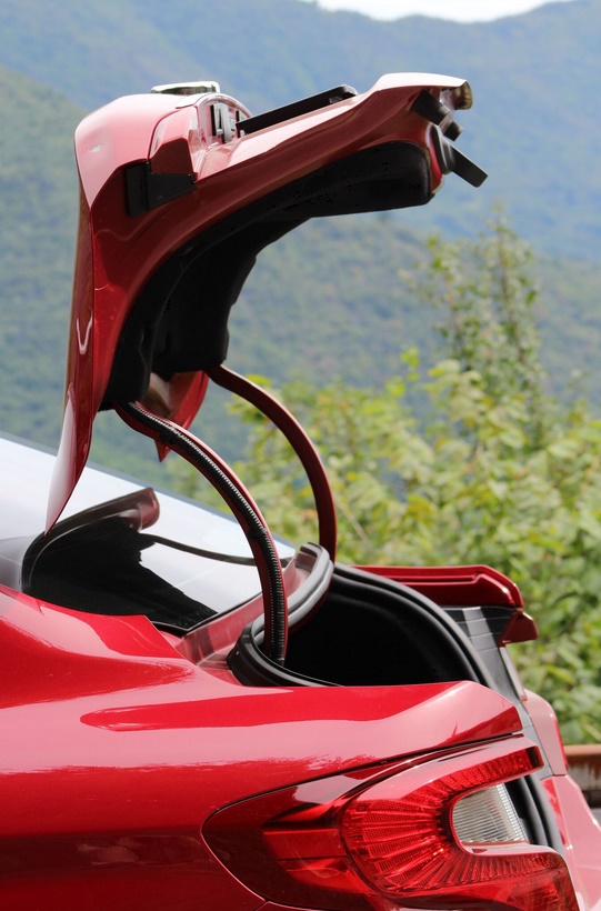 Einstiegsluke der Limousine