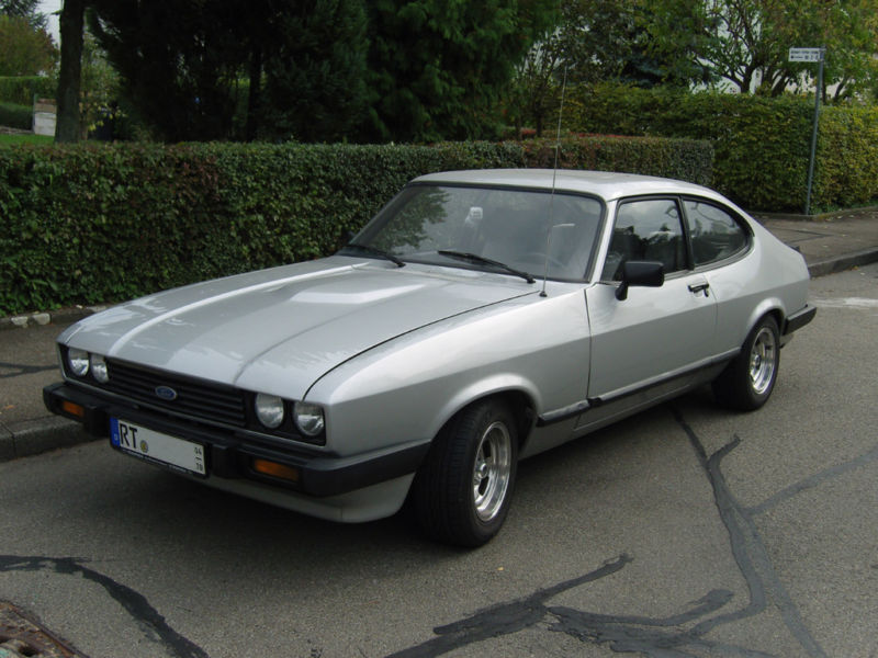 viertes und fünftes Auto