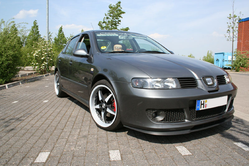 Mein Toledo 1M bis zum Totalschaden. Mit Umbau auf Cupra-R Optik