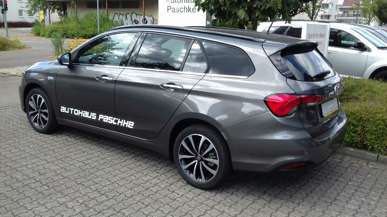 Tipo Kombi in colosseo grau