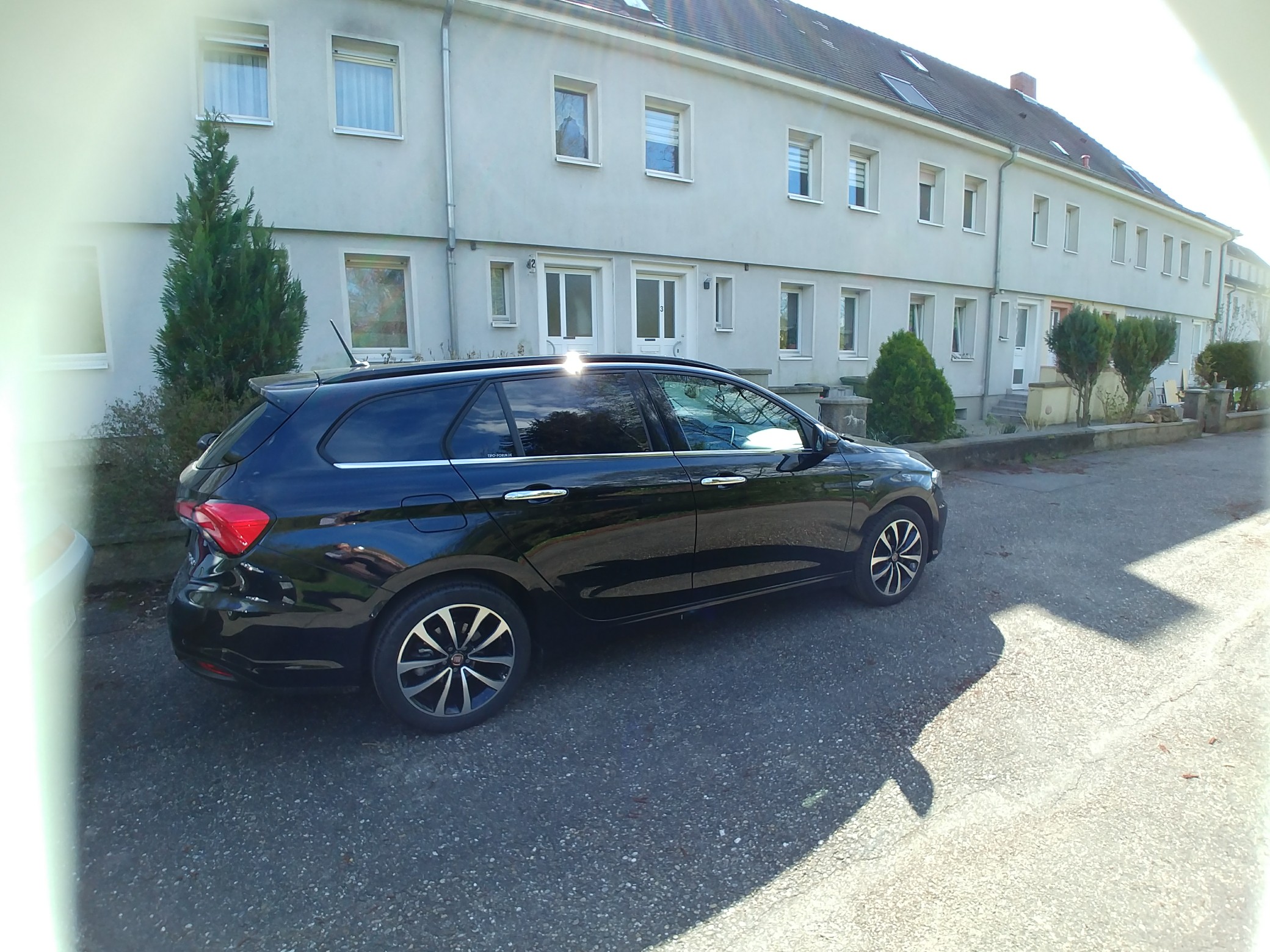 Die ersten Sonnenstrahlen geniessen