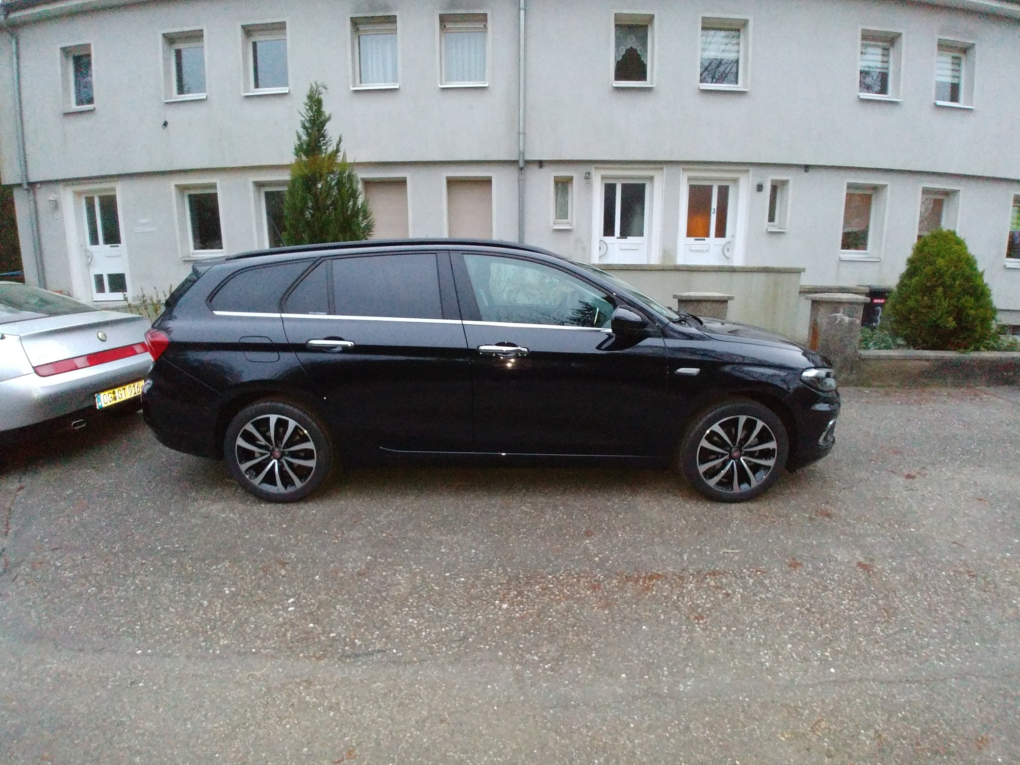 Die ersten Sonnenstrahlen geniessen