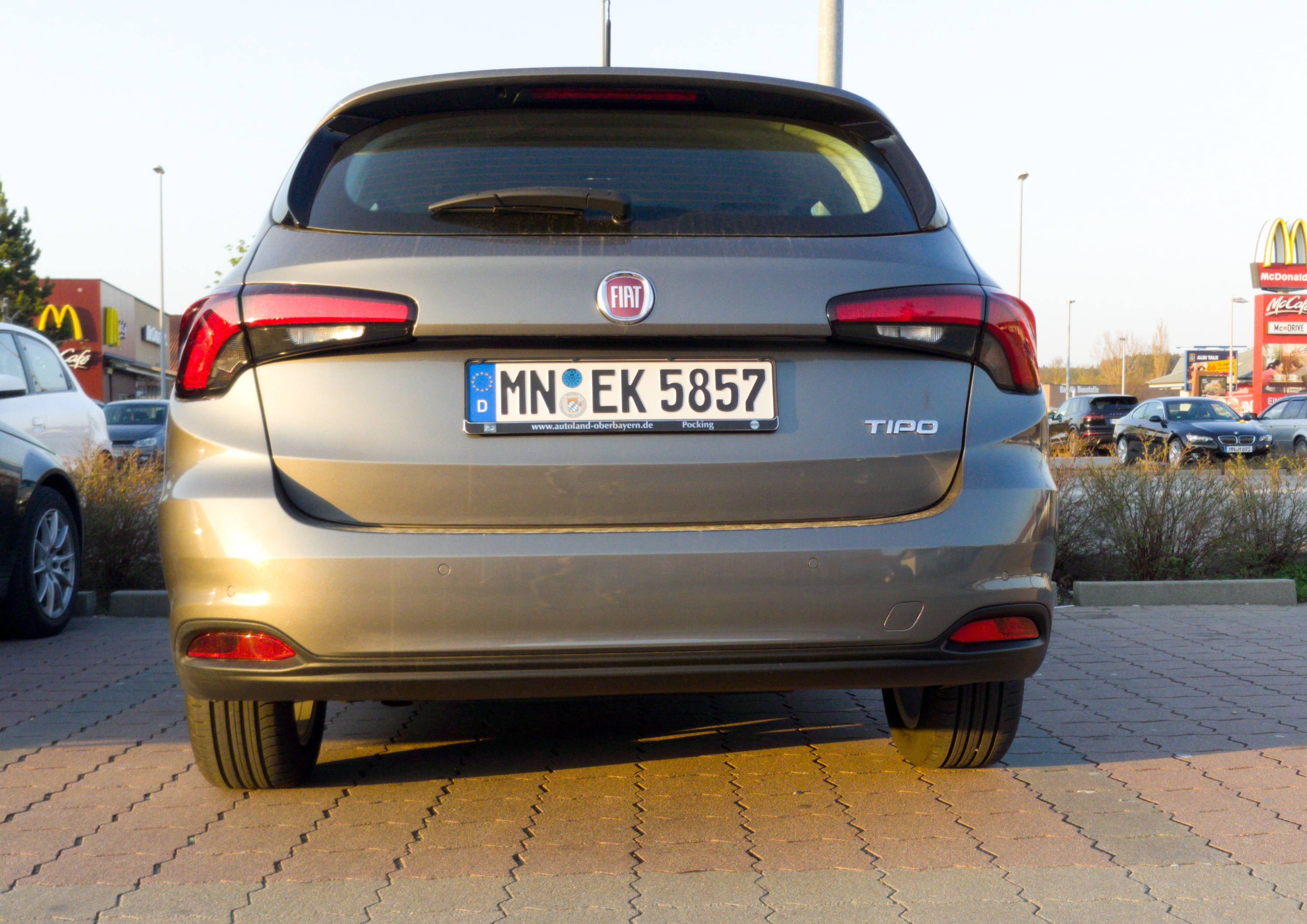 Heck Ansicht mit Saharasand