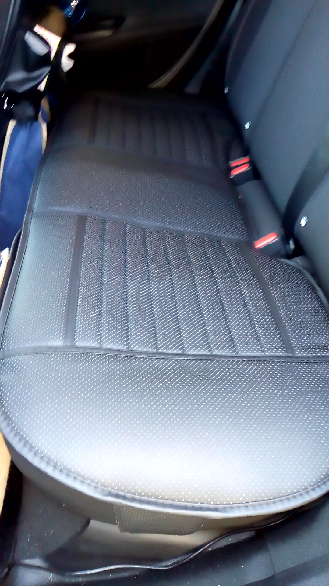 Sitzauflagen und 10,-euro Blende von Amazon