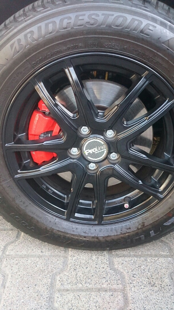 Schwarz wie der morgendliche Espresso