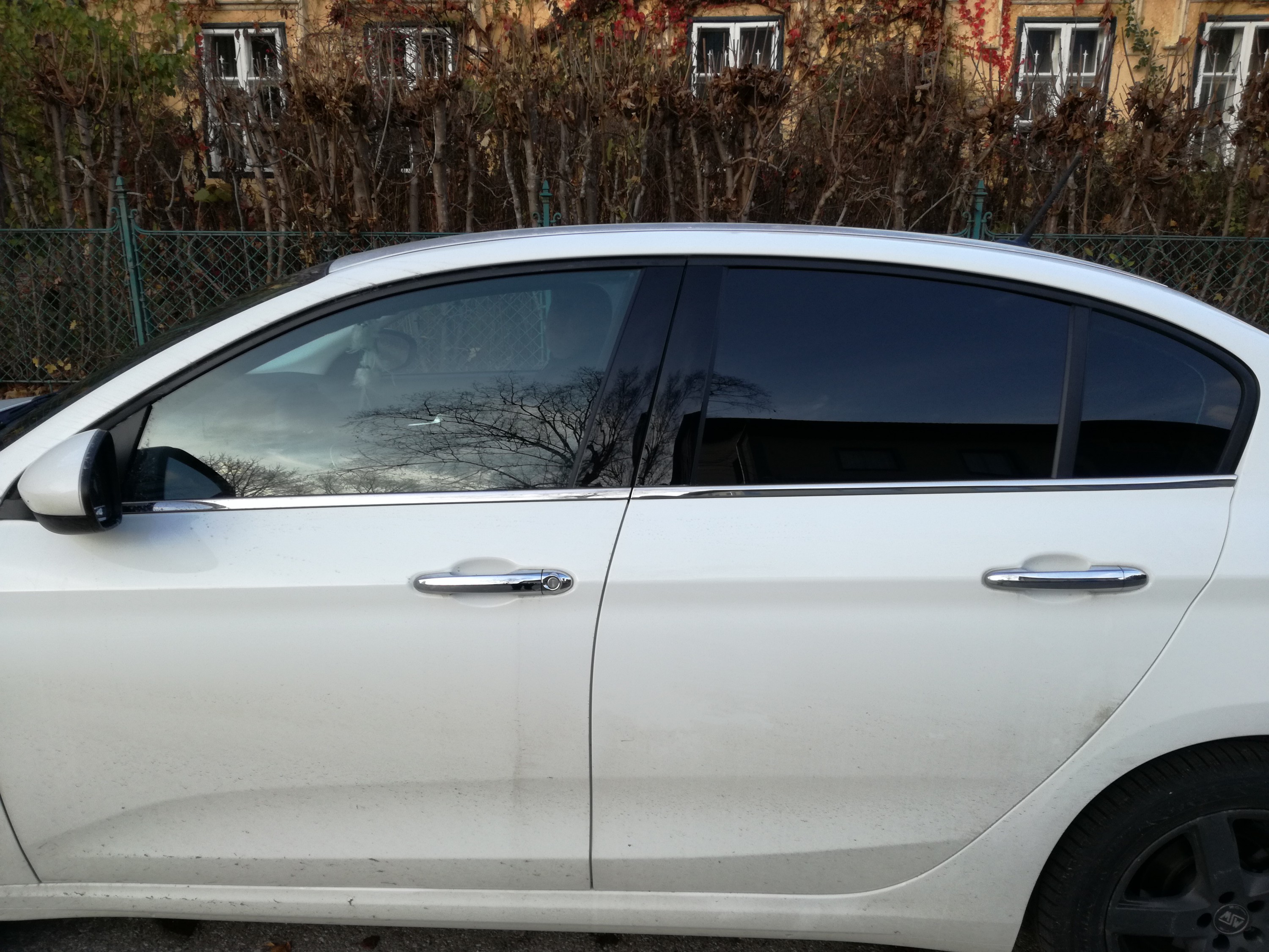 Bisschen verdunkelt!