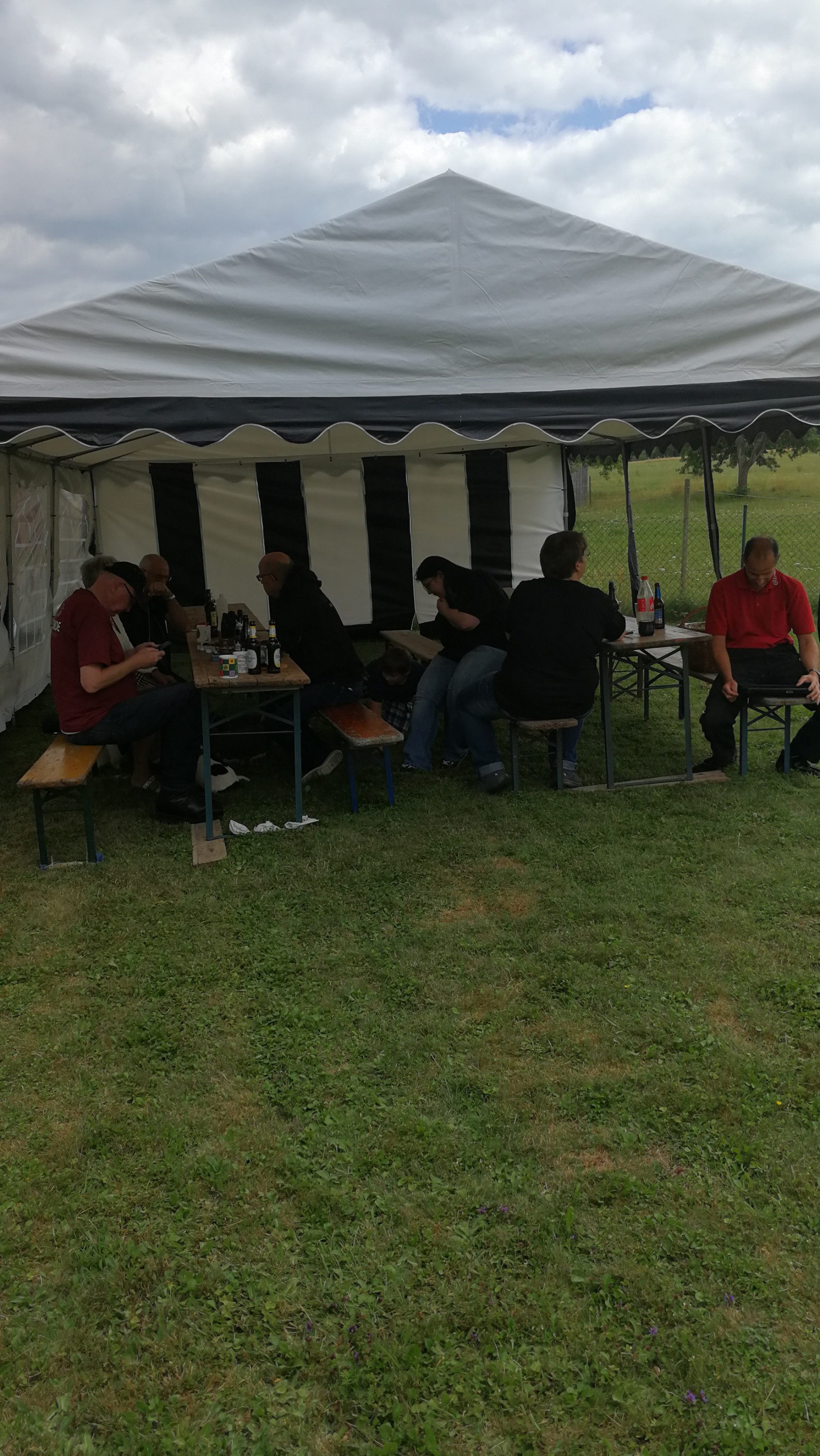 Der Stuhlkreis wird größer