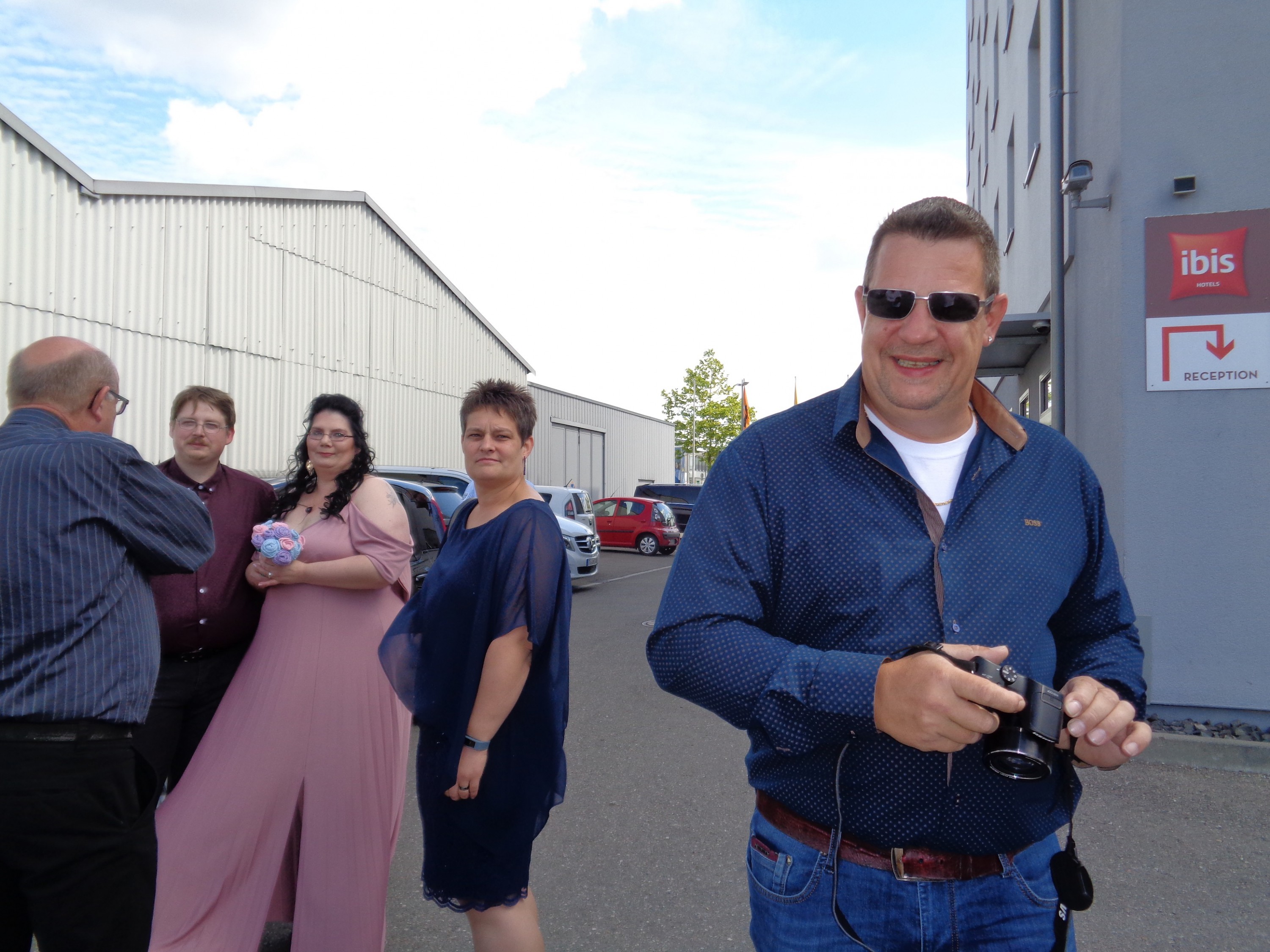 Vor der Abfahrt zum Standesamt