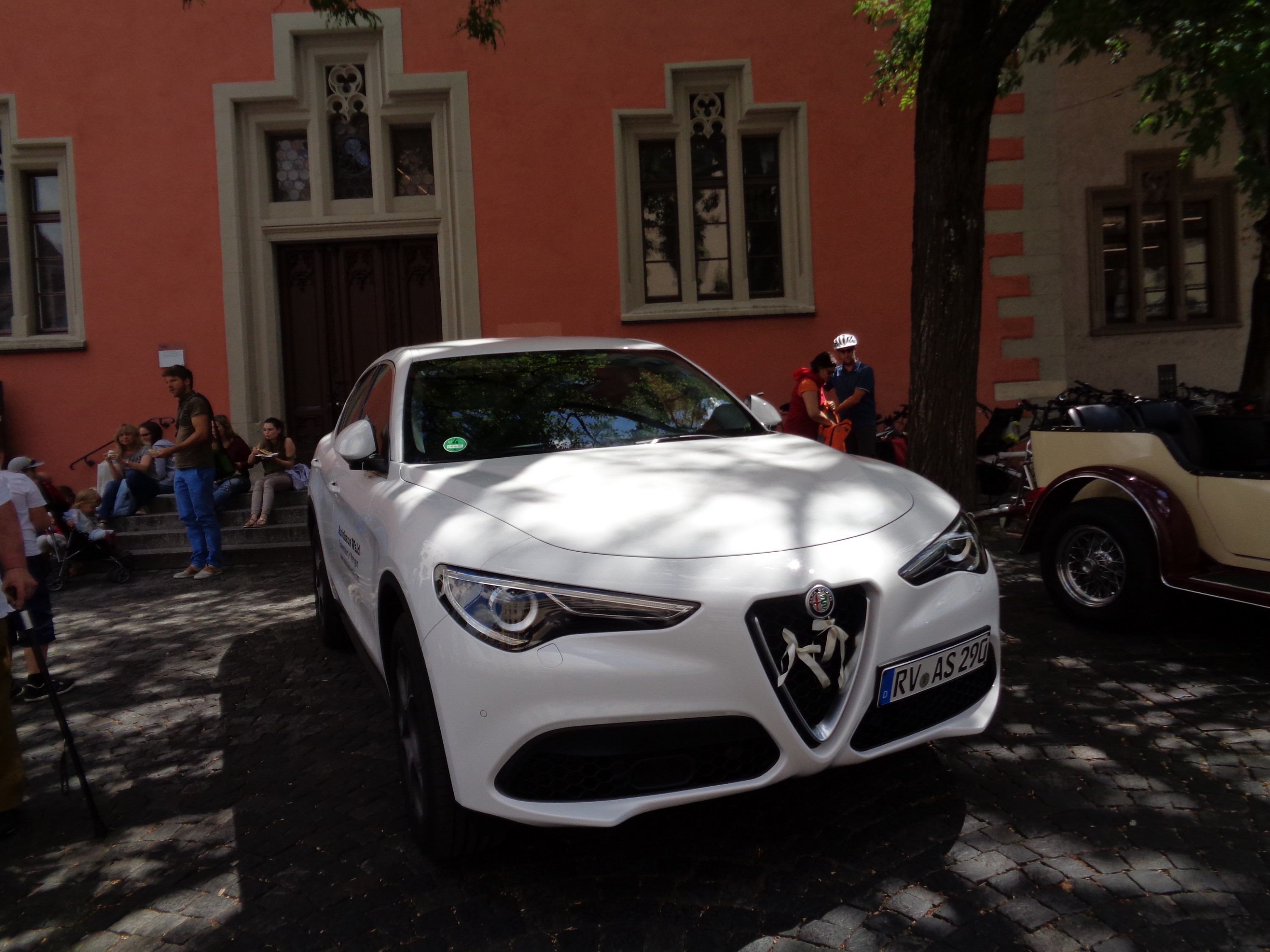 Vor/Während/Nach der Trauung