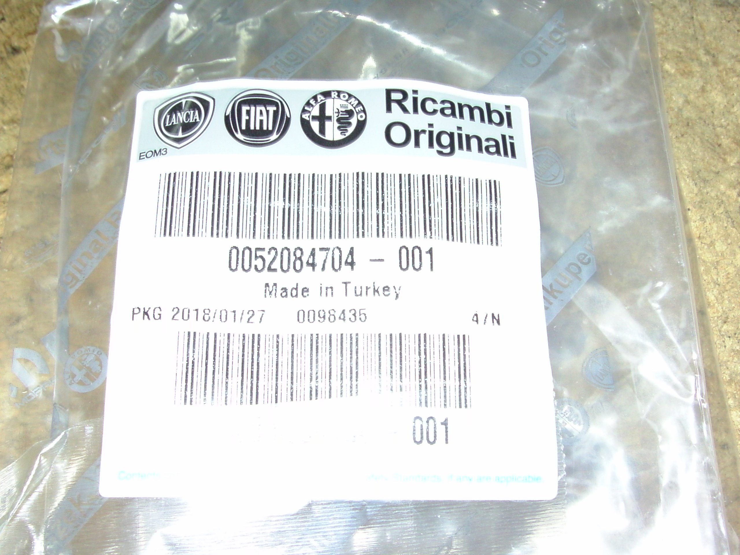 Dichtung für die Motorhaubenkante