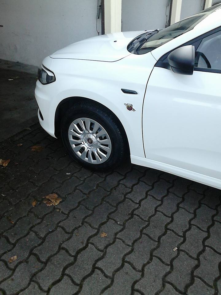 Schwarze Blinker zu weiß? Passt! Mehr sog i net! :D