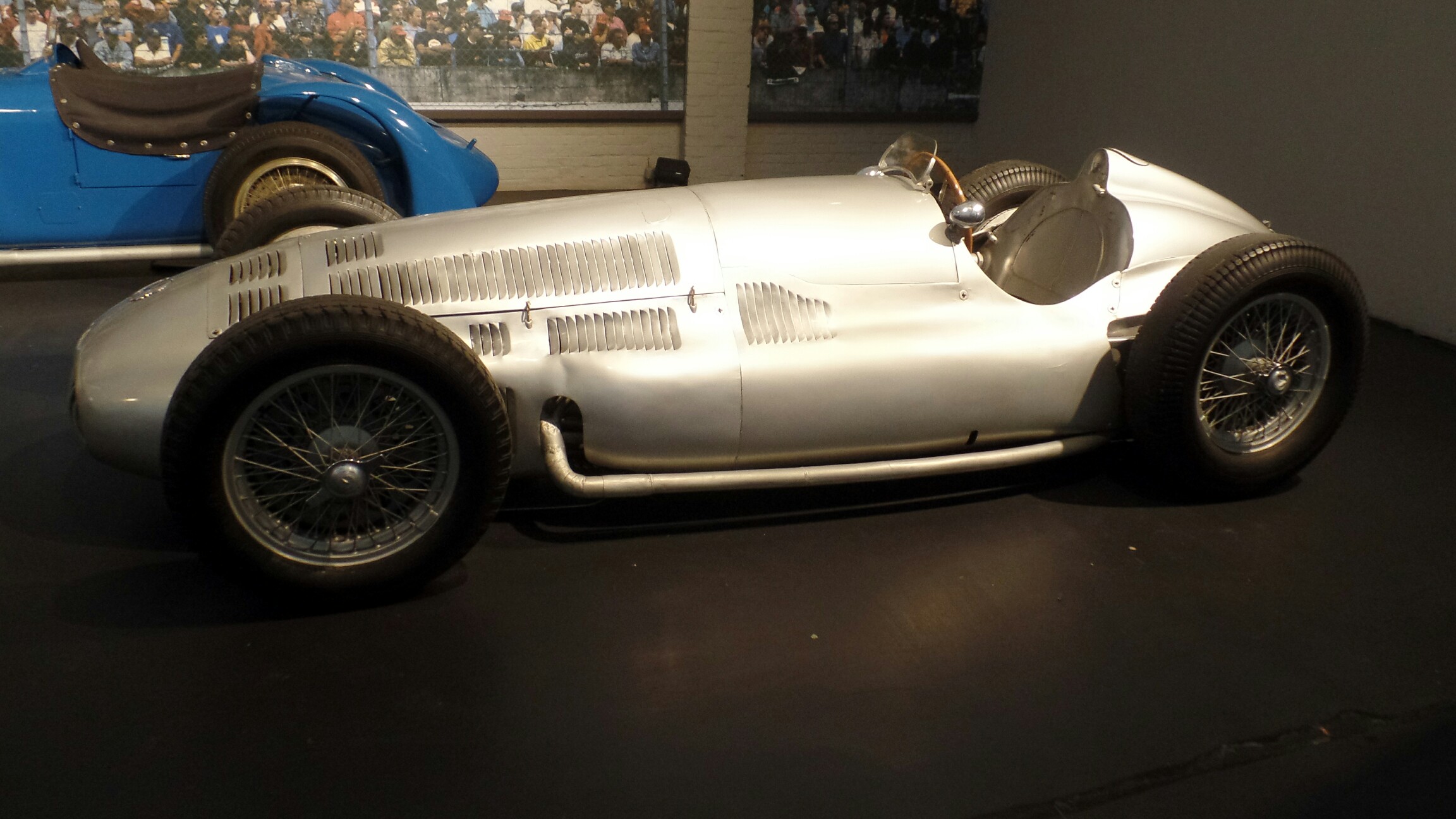 Ein kleiner Auszug der beeindruckenden Exponate aus der Schlumpf Sammlung "City de l'Automobile" in Mulhouse