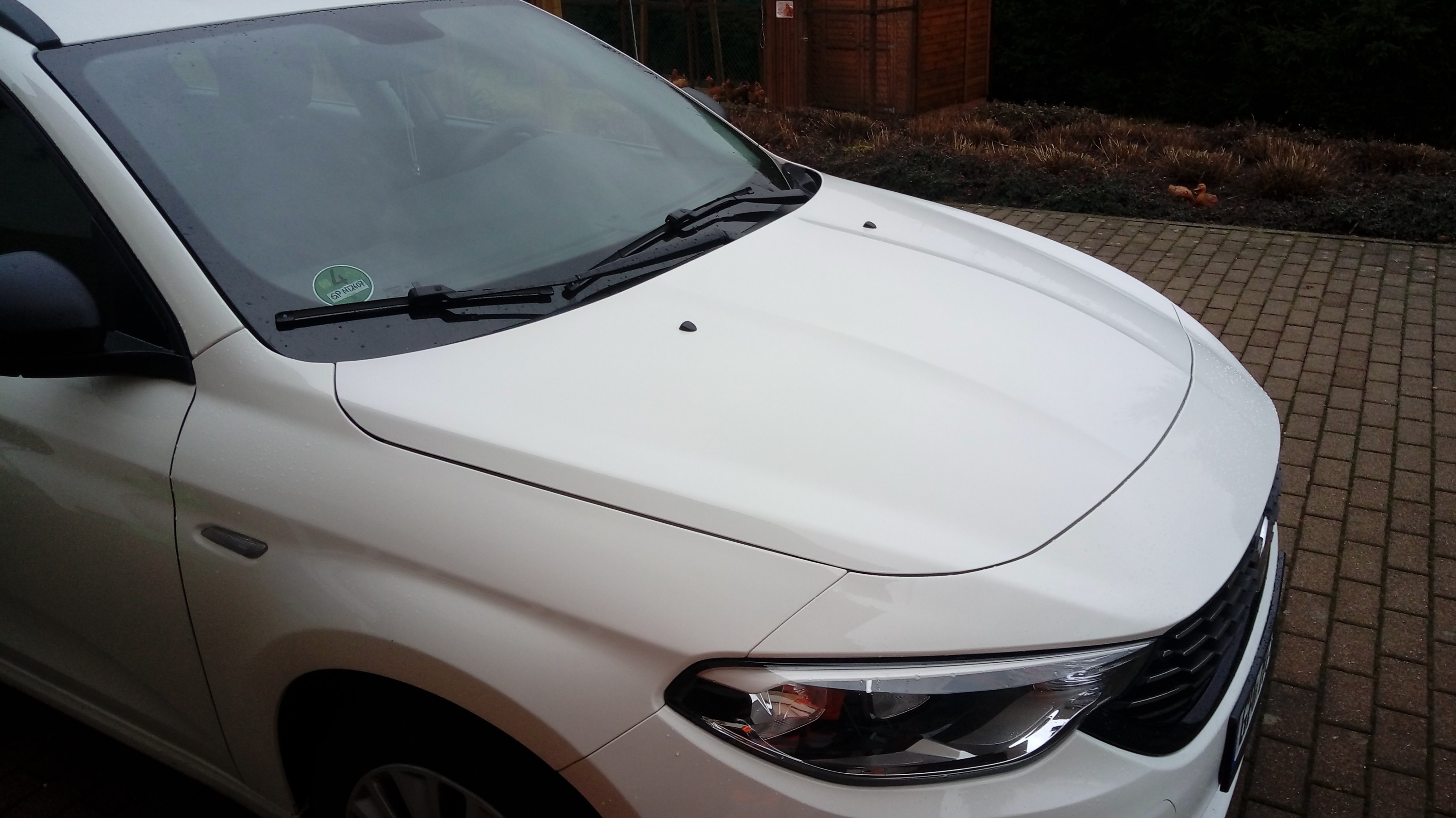 Neue Motorhaube nach Lackabplatzer