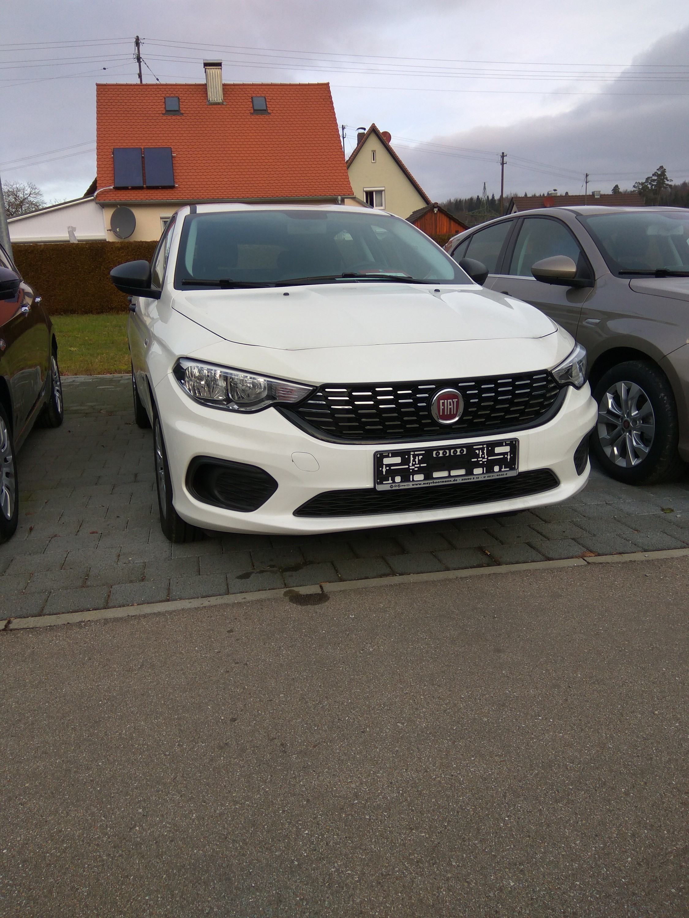 Noch beim Autohaus...aber nicht mehr lange!!!