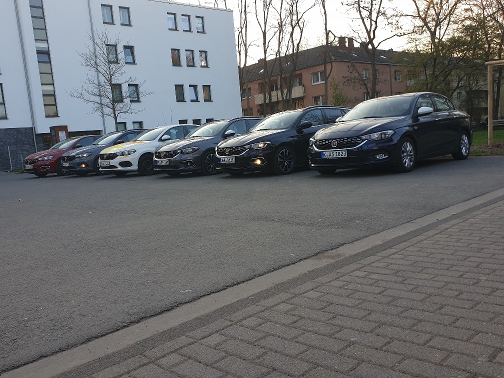 alle auf einem Haufen