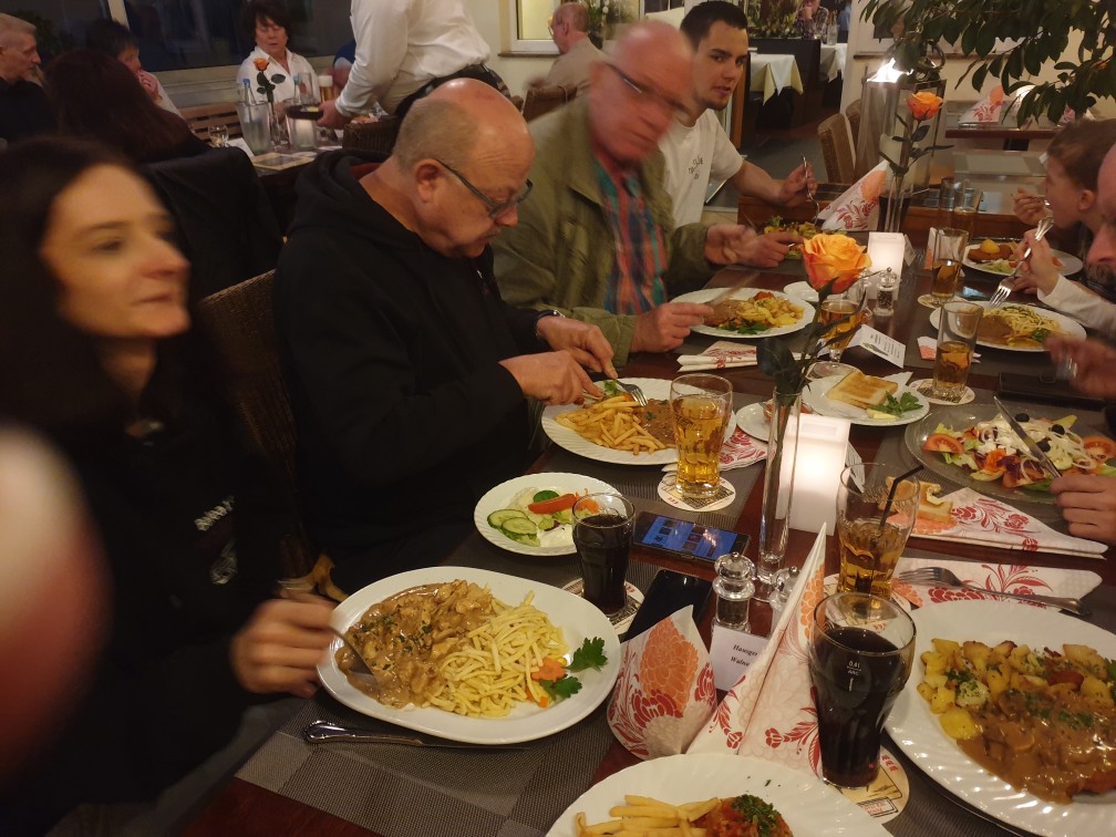 Tipo Stuhlkreis Köln 30.03.2019