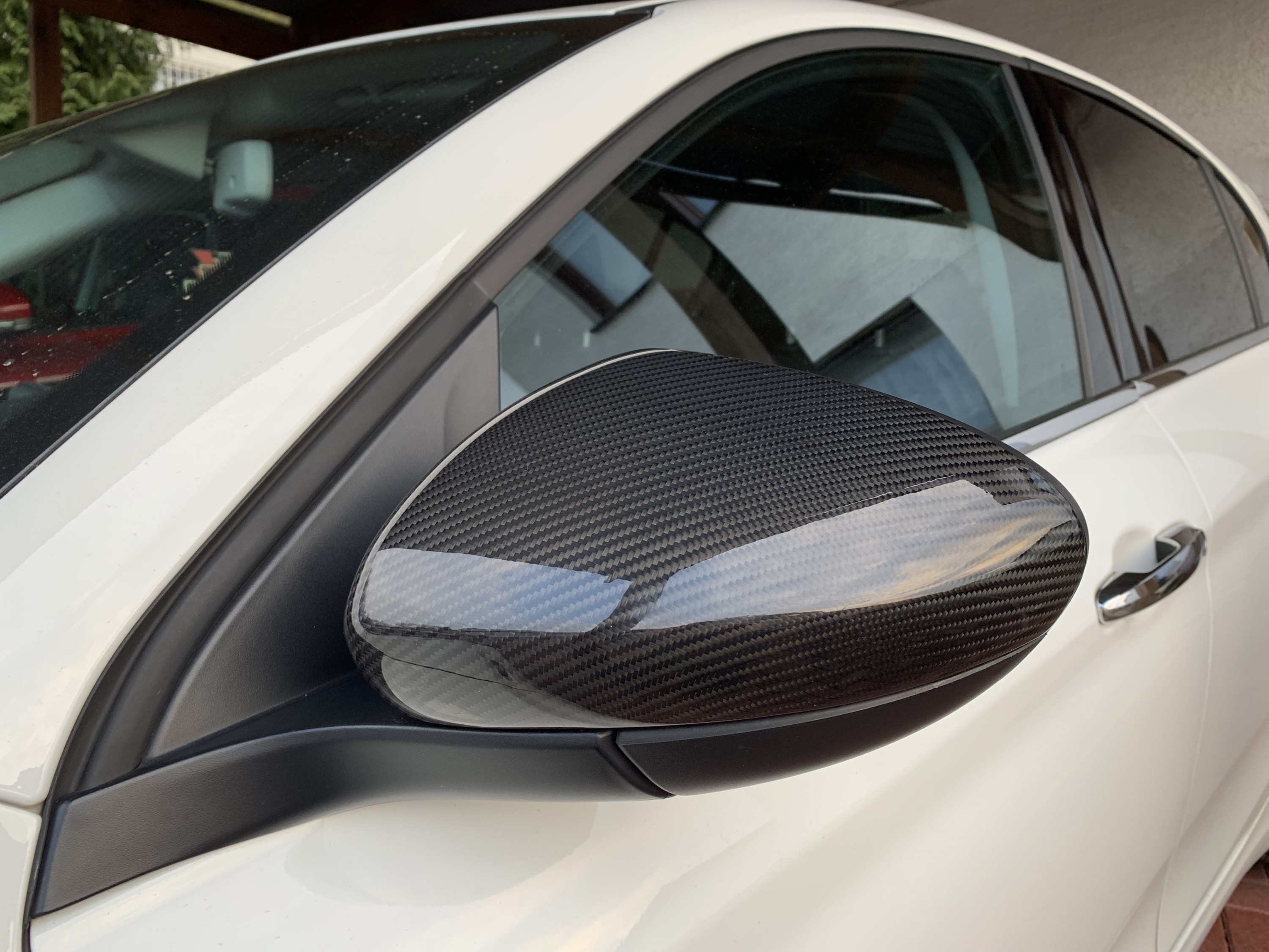 Echtcarbonspiegelkappen