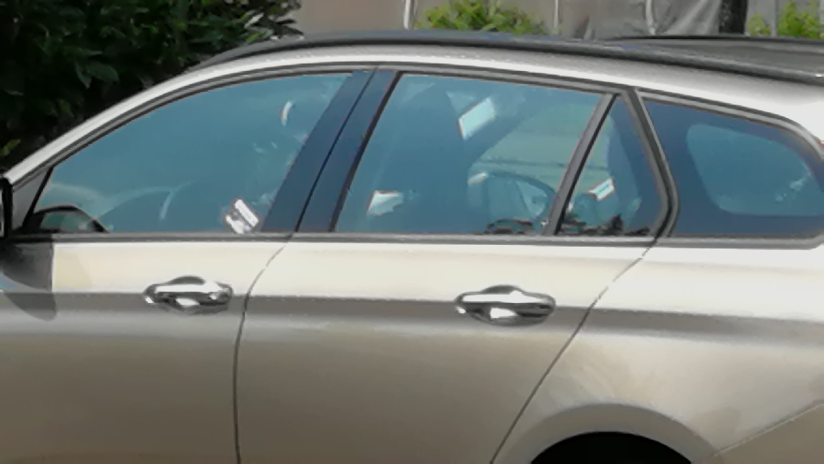 Tipo Kärtchen an den Mann/die Frau gebracht.