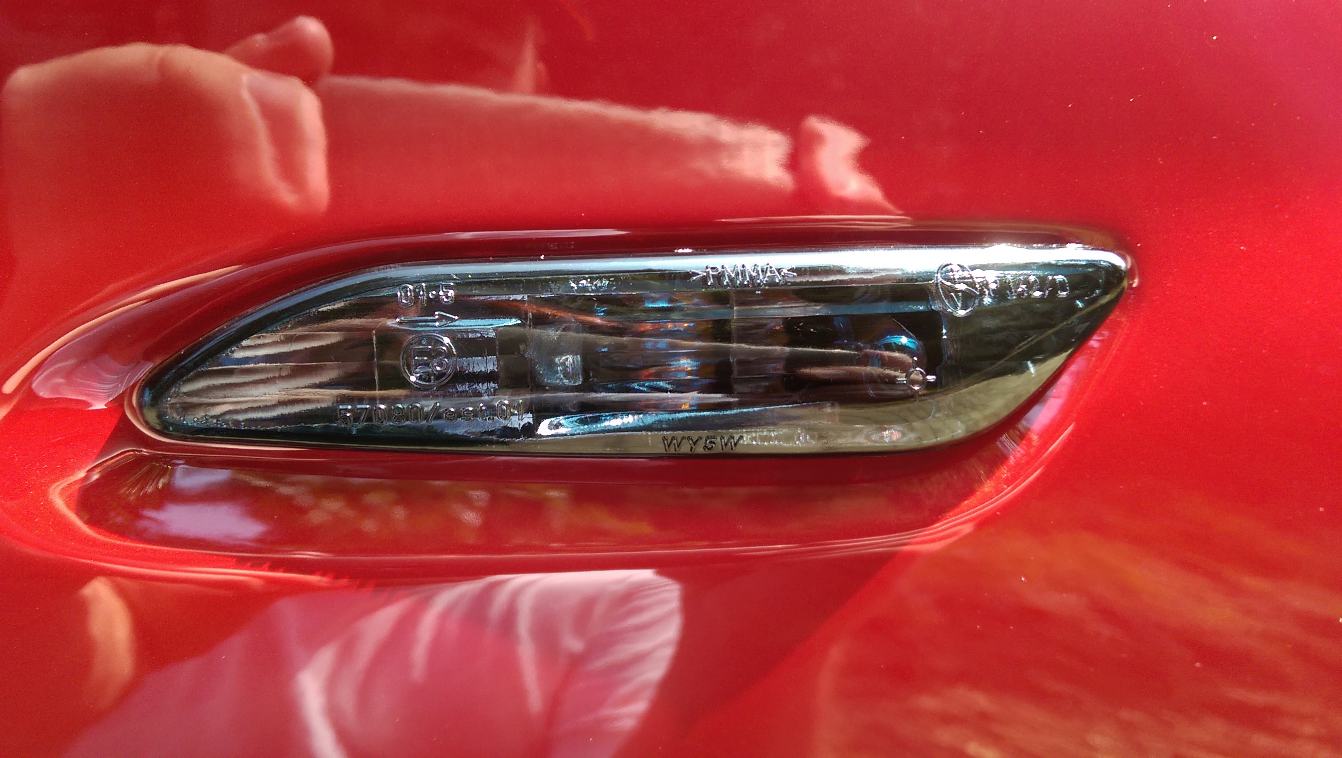 Schwarze Klarglas-Seitenblinker