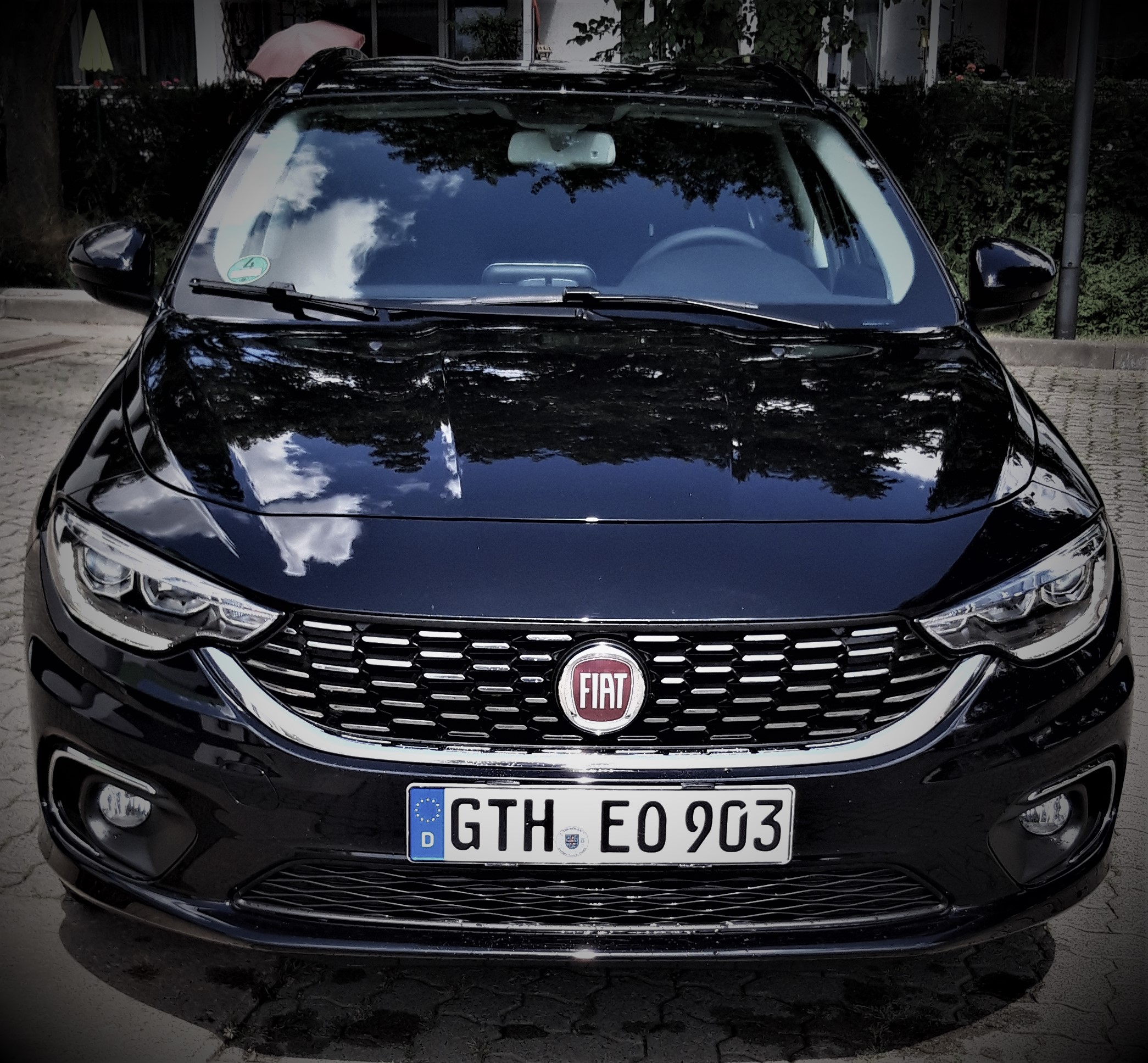 Waschen, Föhnen, Glänzen.