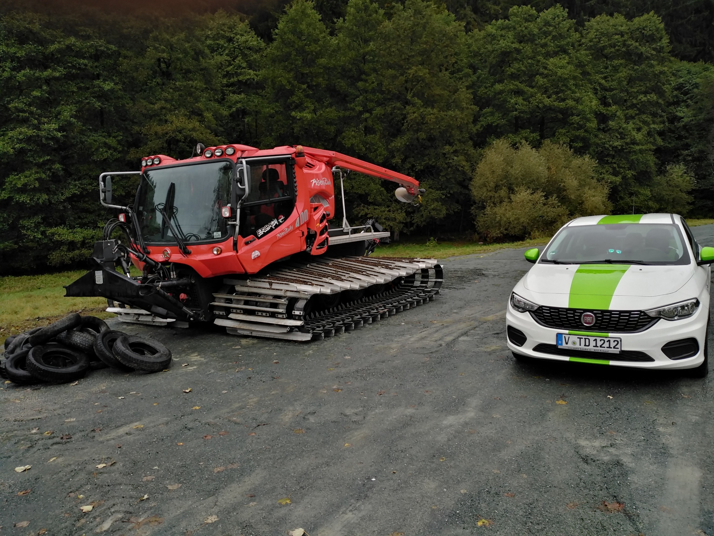 VW Bulli? Ich nehm den Pistenbully!