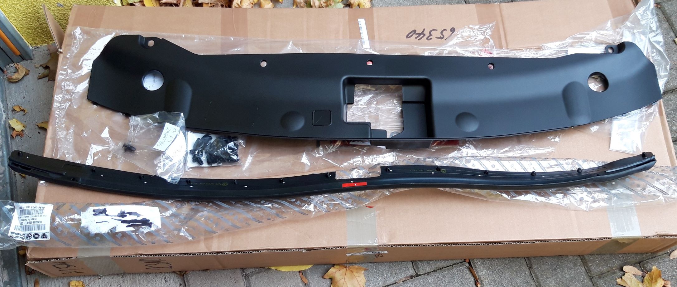 Schlossabdeckung, Dichtlippe, Clips