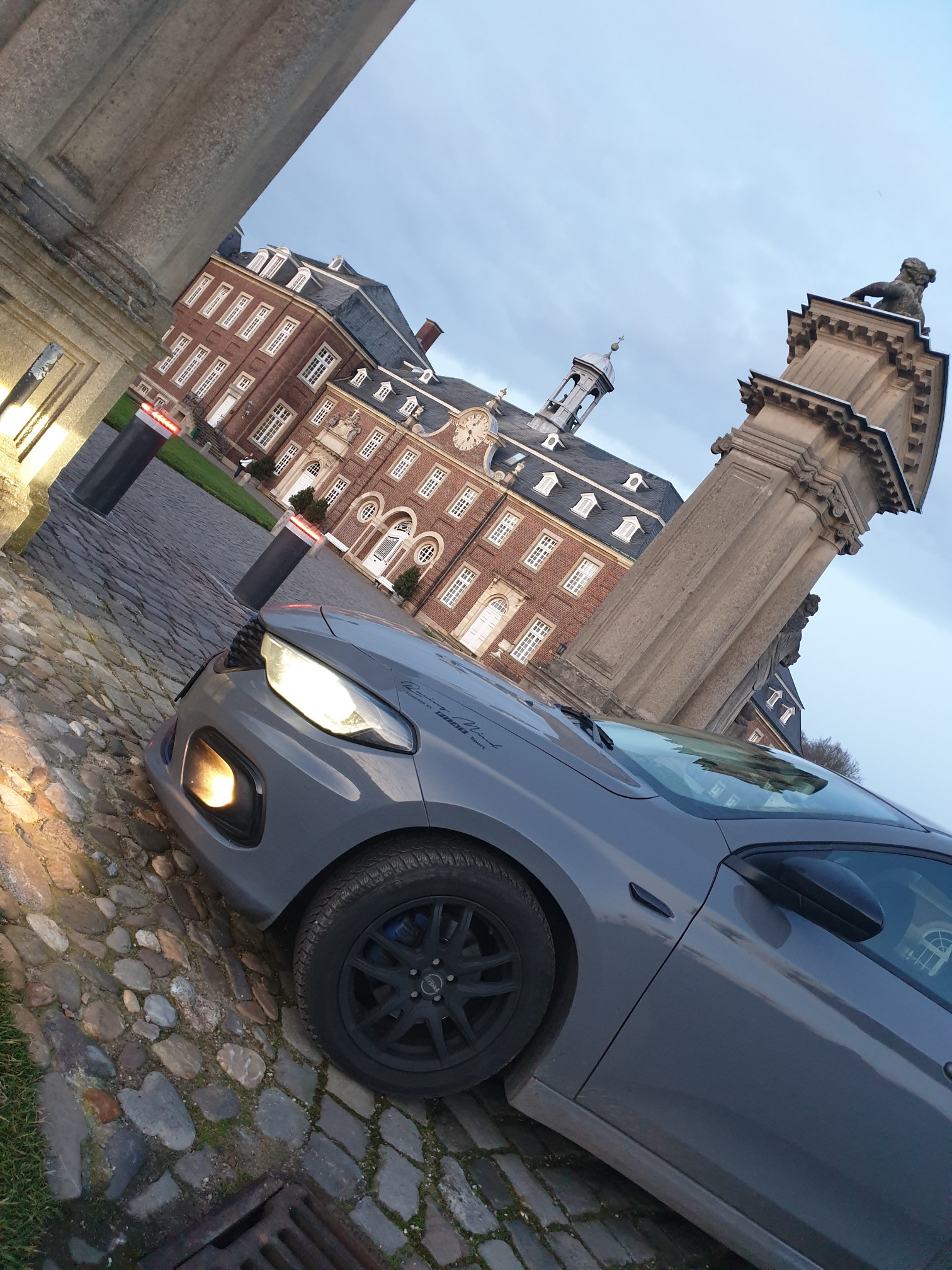 Der Königliche Tipo hält Einzug ...