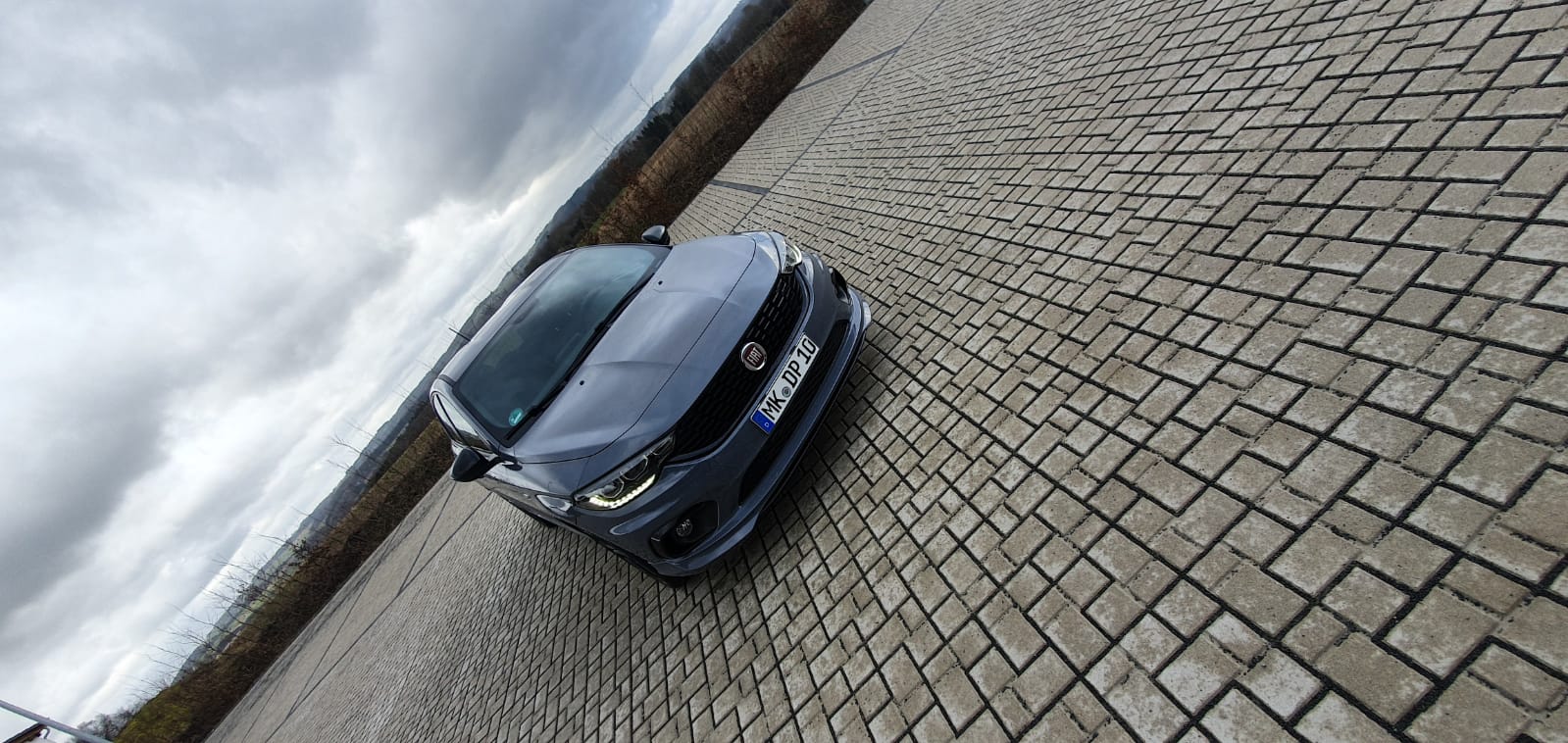 Endlich Ist er da Tipo Sport