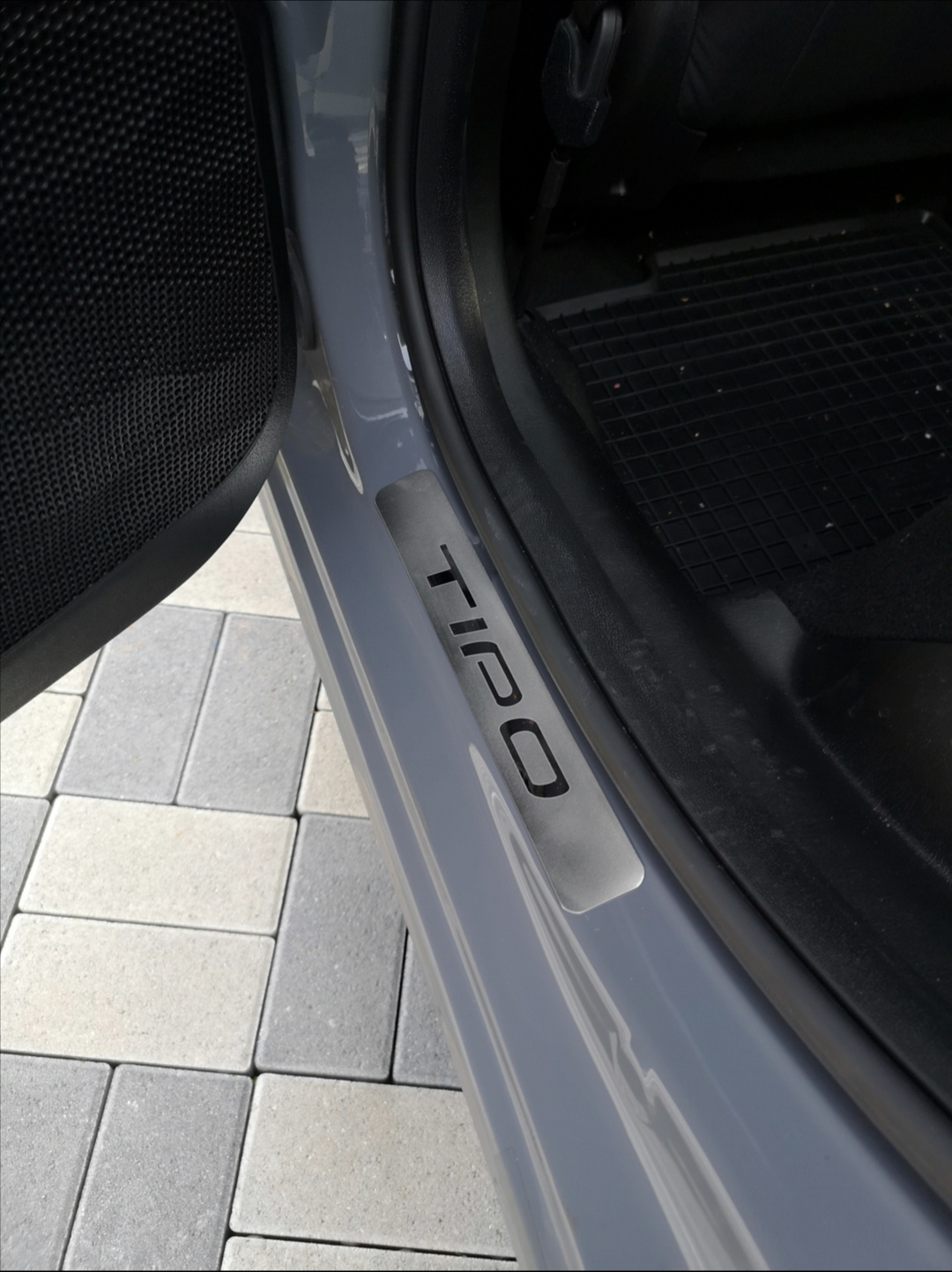 Einstiegsleisten vorne und hinten