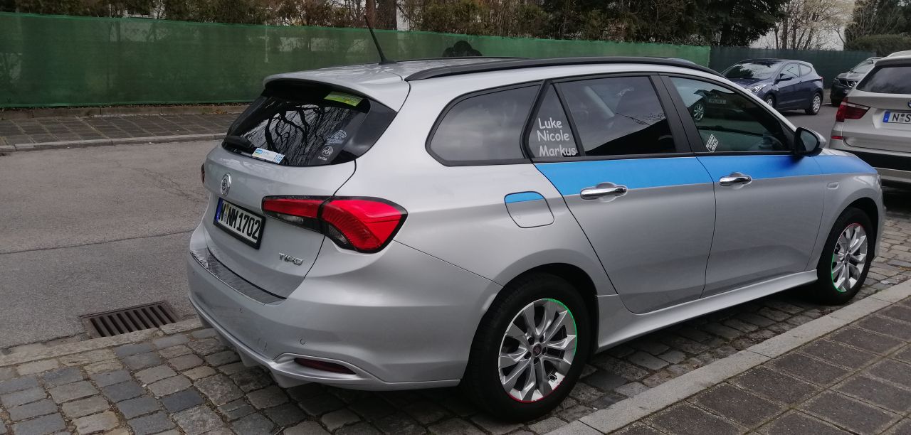 Ein schöner getunter Po und ein schöner Schweller