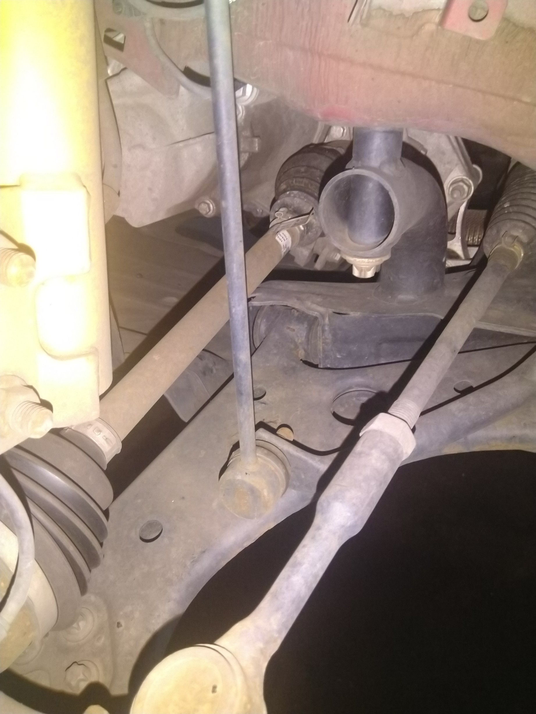 Blick unter das Blech