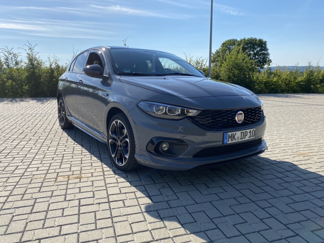 Fiat Tipo Sport in der Sonne