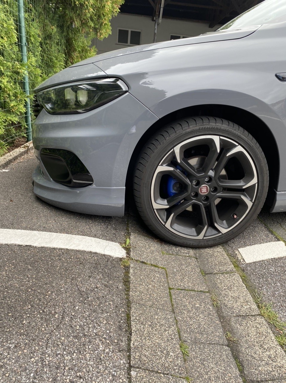 Gute Parkplätze wo niemanden parken will.