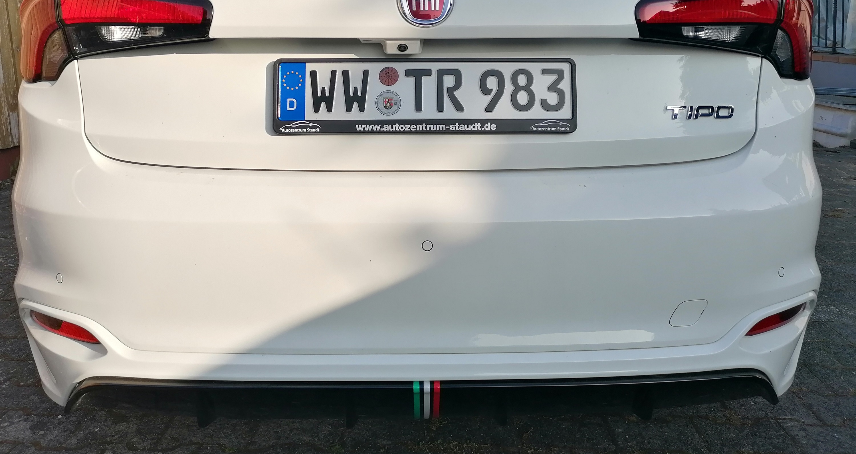 Tricolore Design