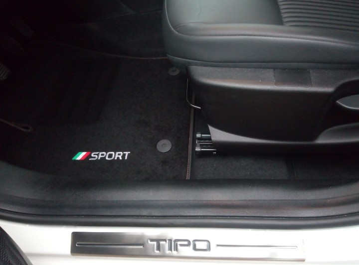 Neue Fußmatten für meinen Tipo Sport