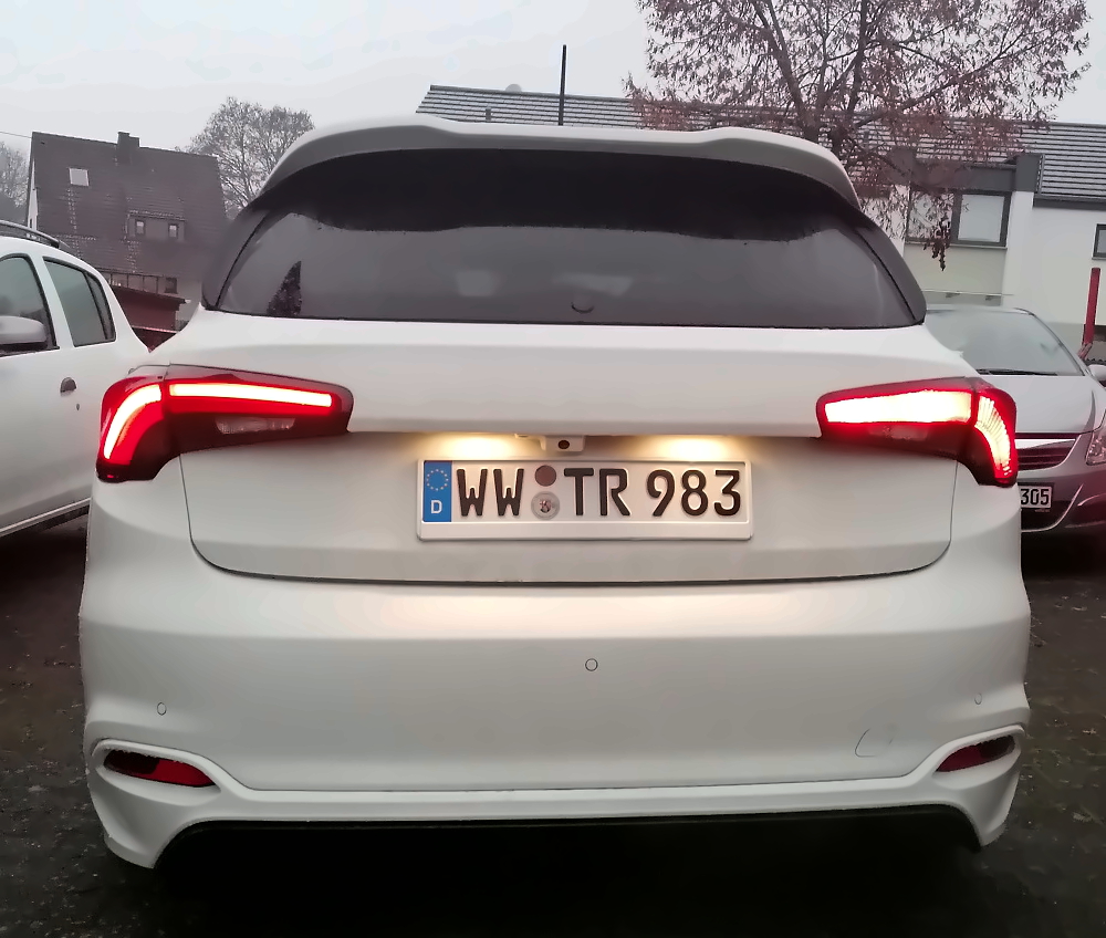 Umbau auf LED Facelift Rückleuchten Vergleichsbild