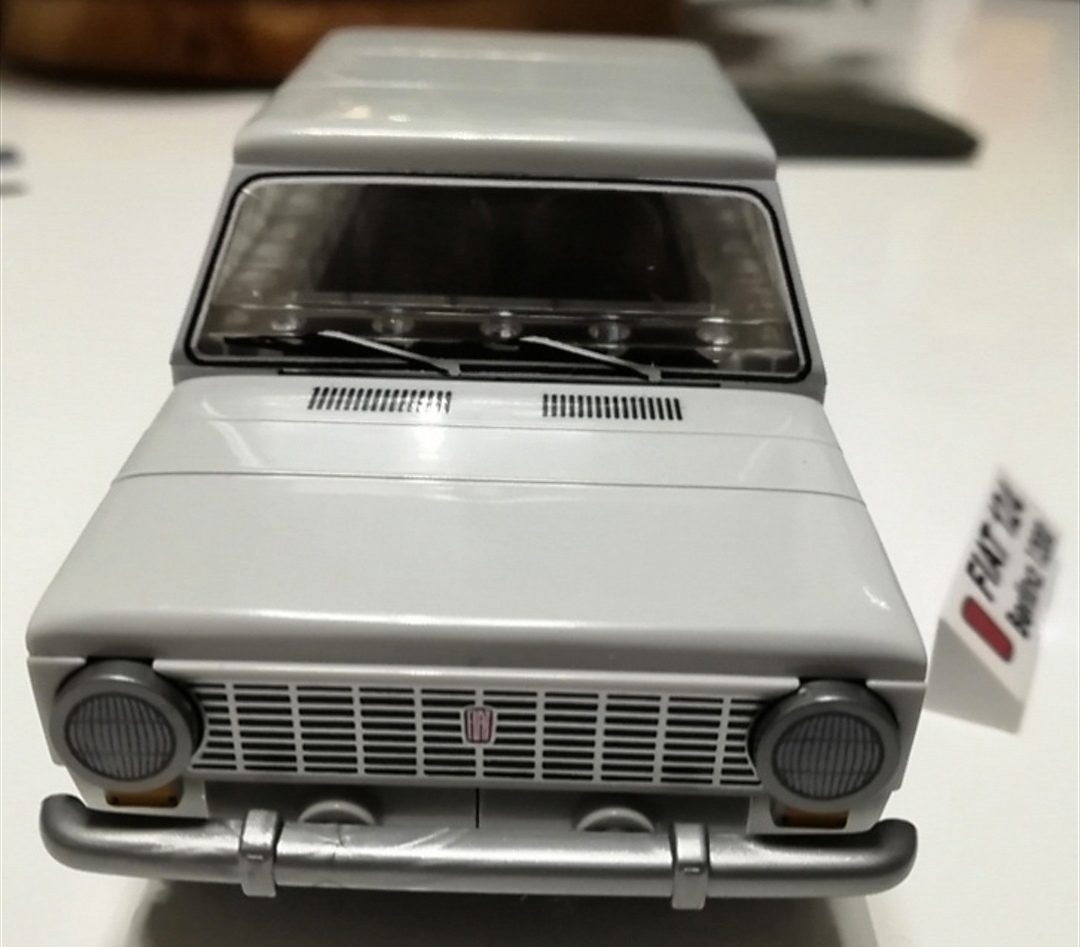 Fiat 124 cobitoys Lego