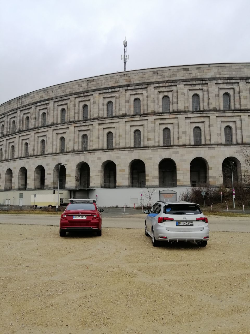 Kleines Treffen und Geschichte erleben