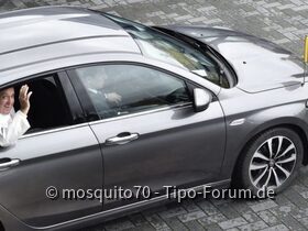 Der Papst fährt Tipo