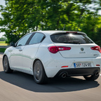 Giulietta rolling shot rear